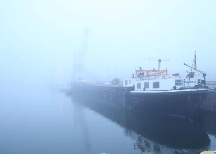 Schiffshotel "schlafen Im Hafen" Hotel na wodzie