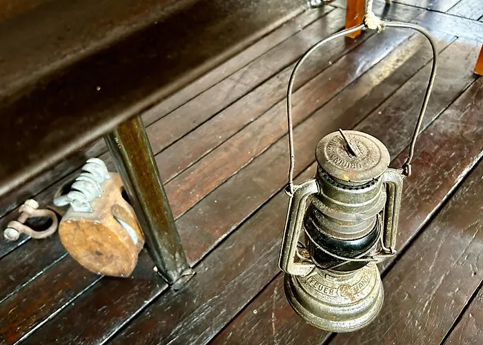 Hotel na wodzie Schiffshotel "schlafen Im Hafen" 3*
